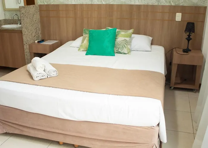 Flat Premium, confortável, completo para Família ou a Trabalho, ao lado dos Ministérios e ESPLANADA, lazer completo e academia, em Saint Moritz Brasília Hotel